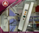 صورة جانبية جهاز مونيتور بيستوس Bistos BT-770 مع لوحة المنافذ على حامل مونيتور، بشاشة TFT تاتش 12 بوصة، بتصميم أبيض من الخلف.